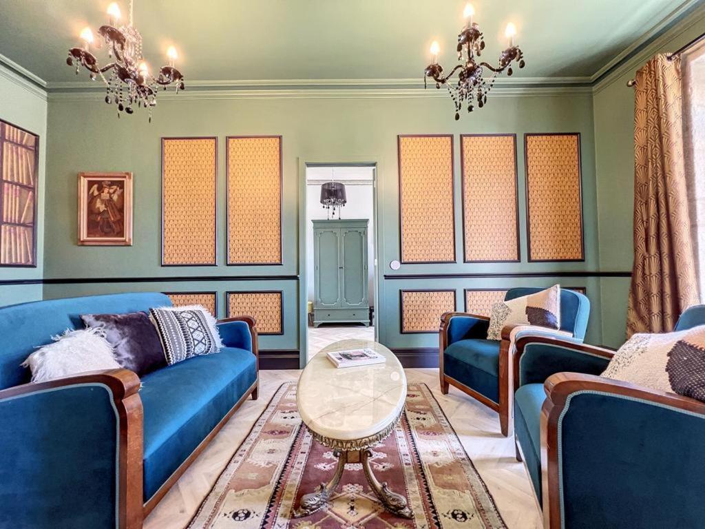 Victoria Villa